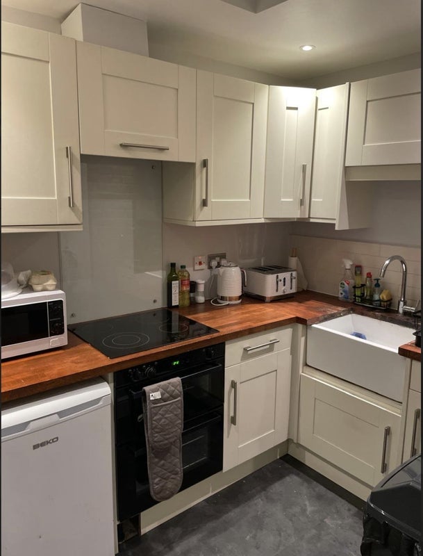 Flat Highbury Quadrant in Greater London