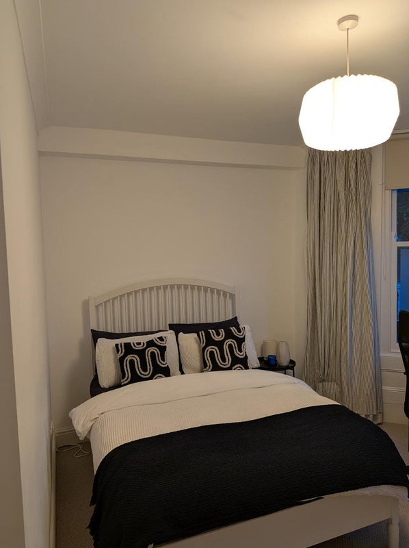 Flat Highbury Quadrant in Greater London