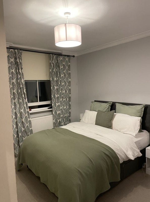 Flat Highbury Quadrant in Greater London