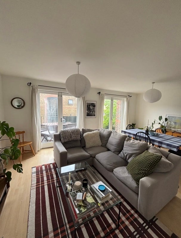 Flat Durward Street in Greater London