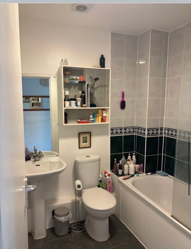 Flat Durward Street in Greater London
