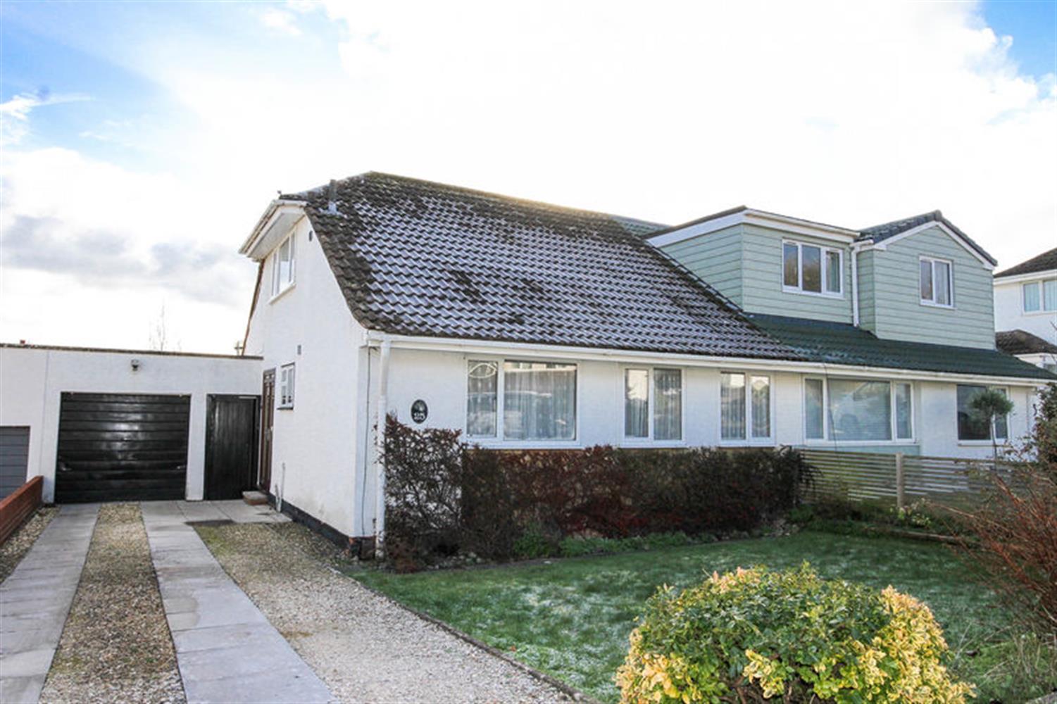 House Castlewood Close in Clevedon
