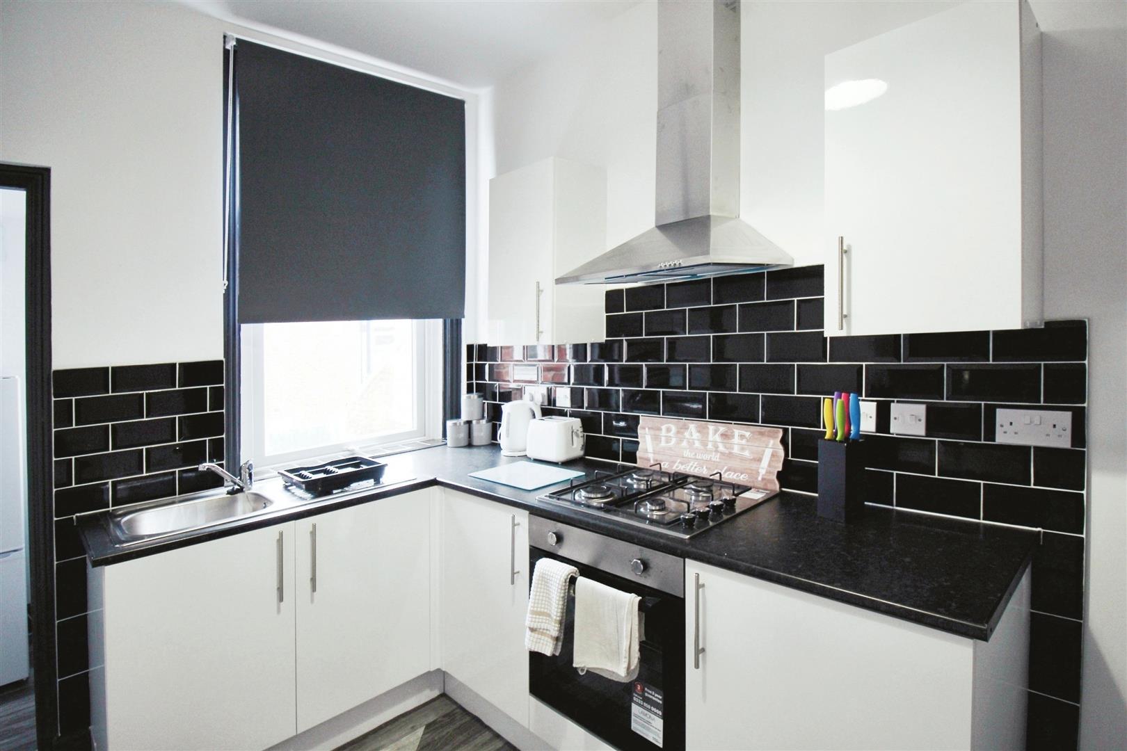 Room Stanhope Road in South Tyneside