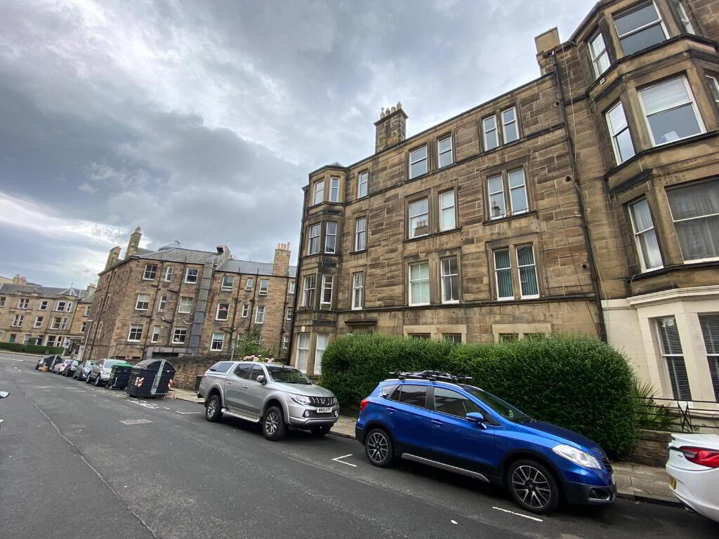 Flat New Mart Road in City of Edinburgh