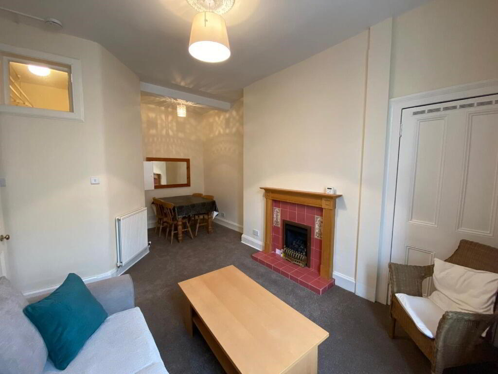 Flat New Mart Road in City of Edinburgh