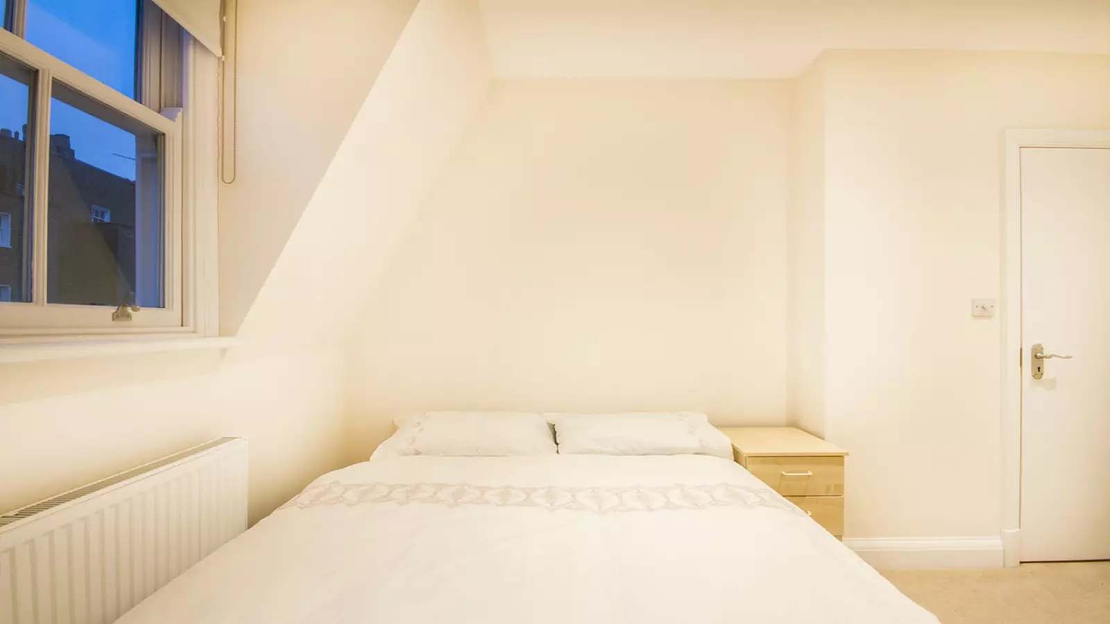 Flat Tachbrook Street in City of Westminster