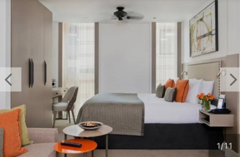 Flat Holborn in Greater London