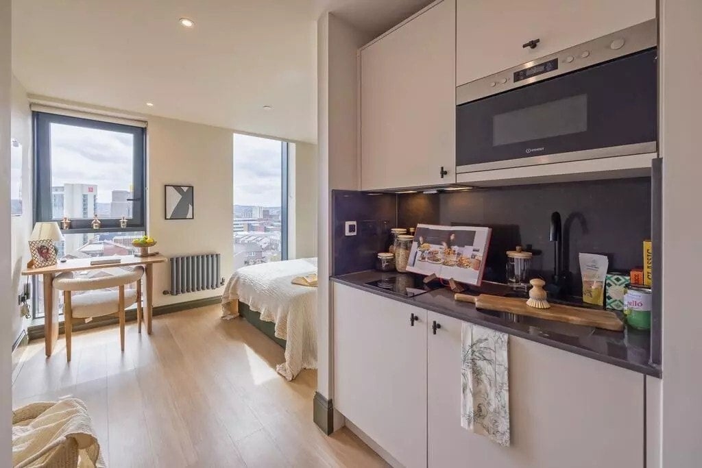 Flat Westfield Terrace in Sheffield