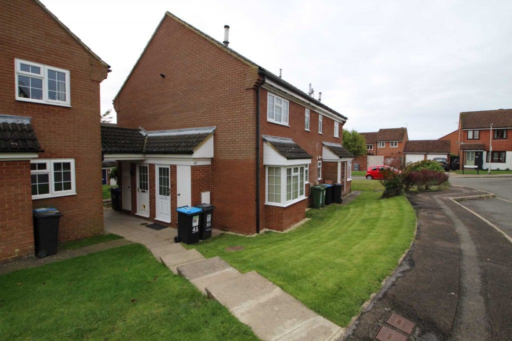 House Thistle Close in Dacorum