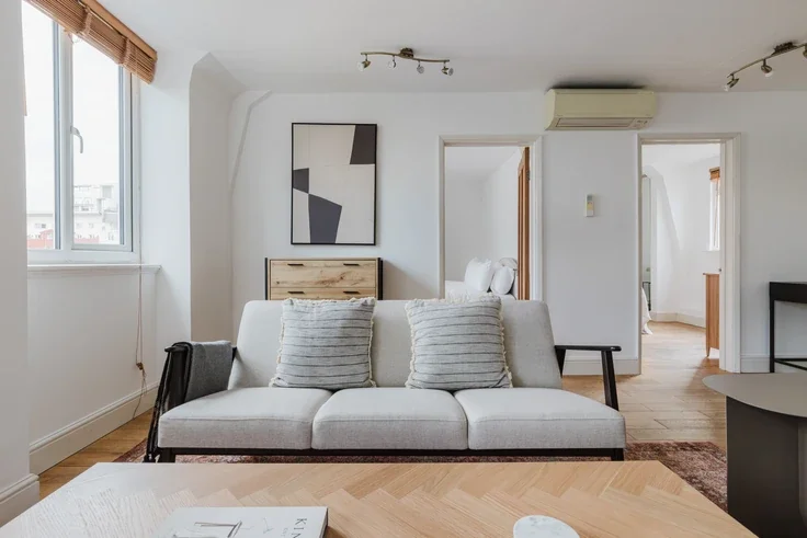 Flat Clerkenwell Green in Greater London