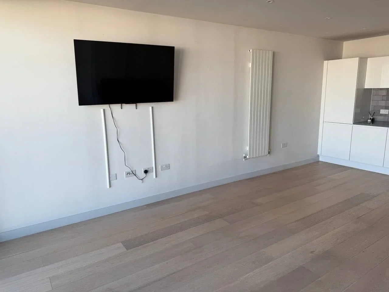 Flat Northdown Street in Greater London