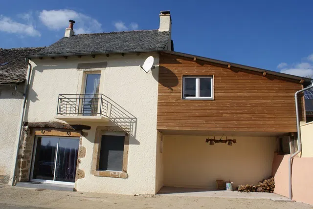 Maison Route des Fabries à Rignac