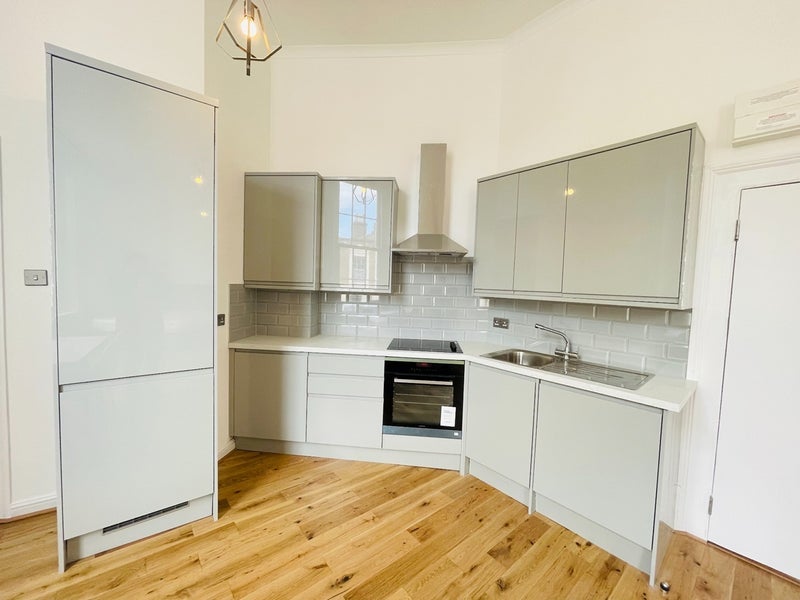 Flat Frederick Street in Greater London