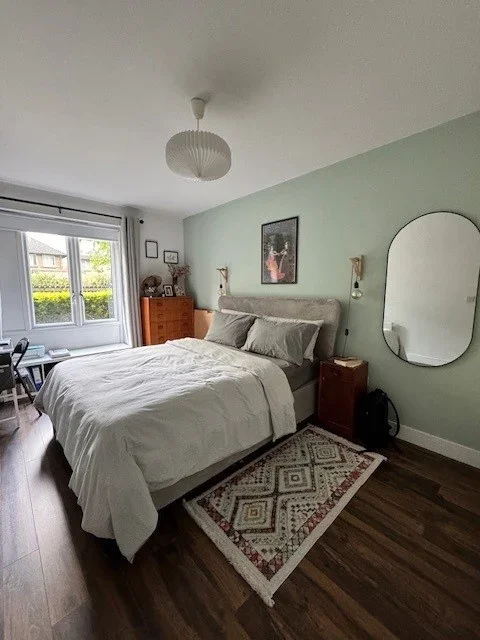 Room Esquiline Lane in Greater London