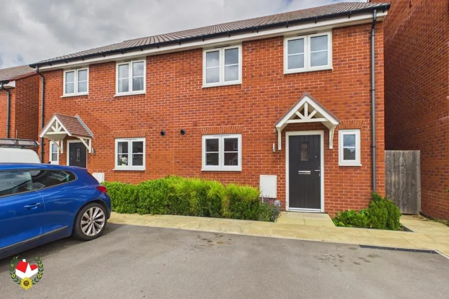 House Cyril Cowley Close in Stroud
