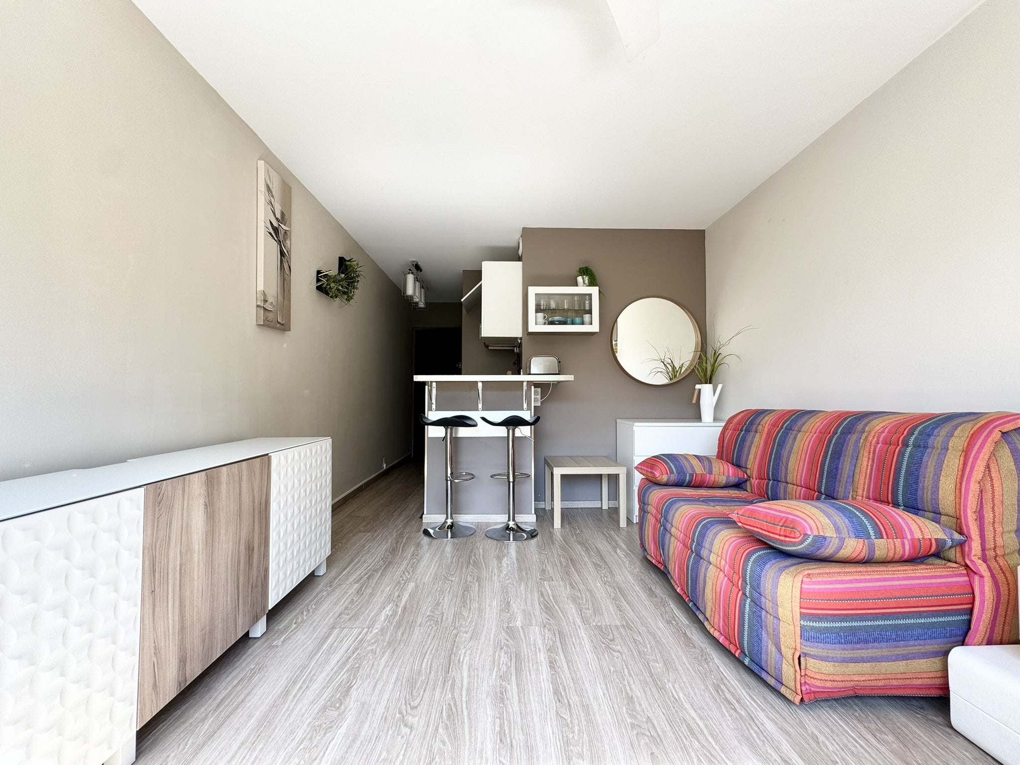 Chambre Rue Grieg à Nîmes