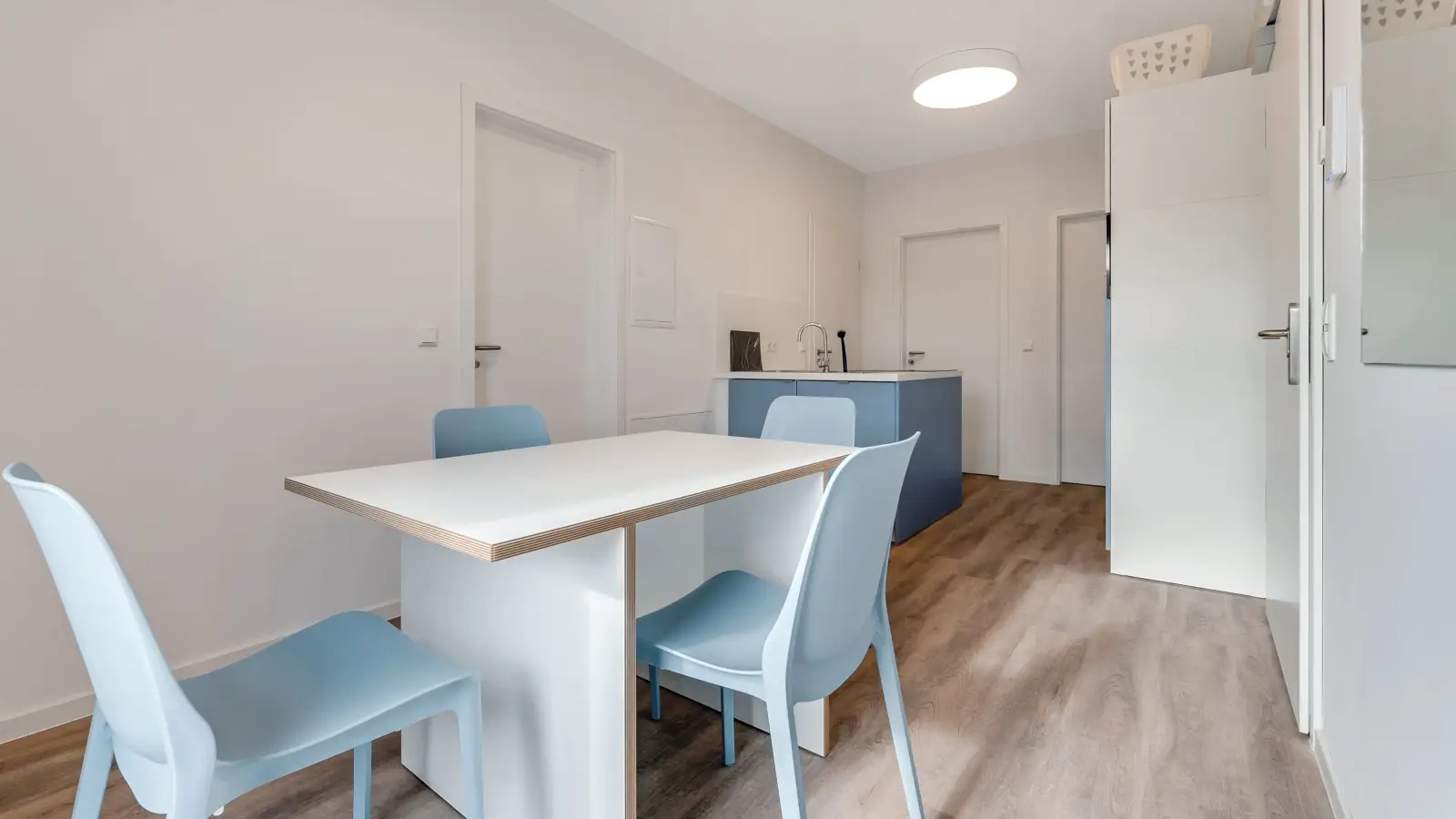 Zimmer Hof 1 in Berlin