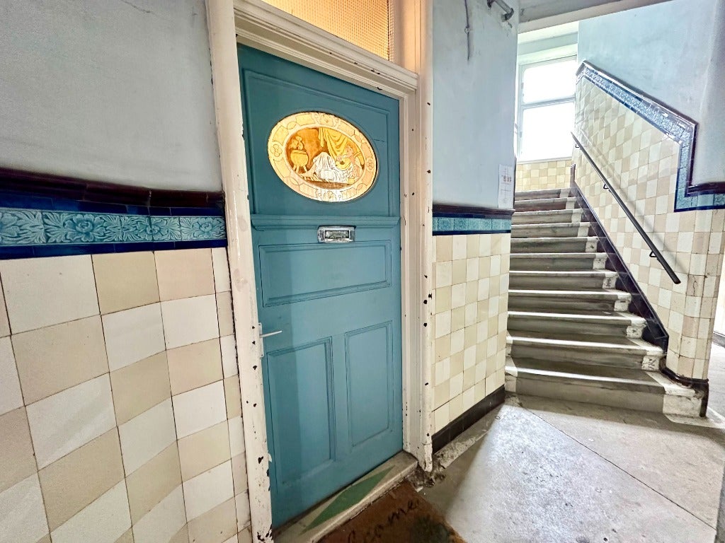 Flat Apsley Lane in Glasgow