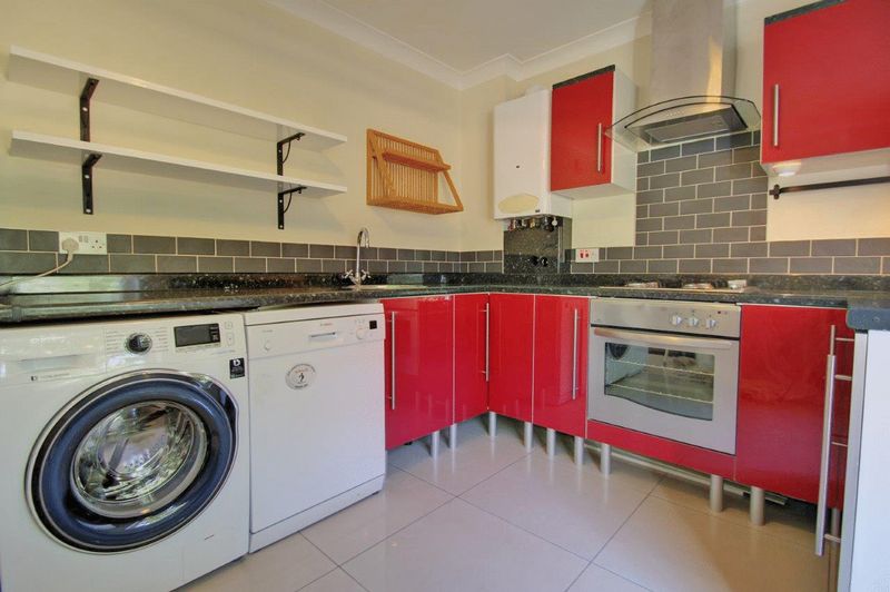 Flat Clayton Street in Greater London