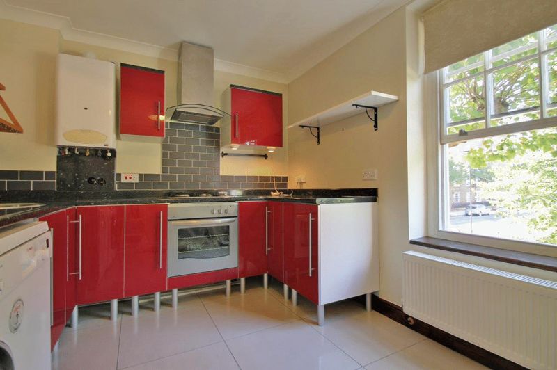 Flat Clayton Street in Greater London