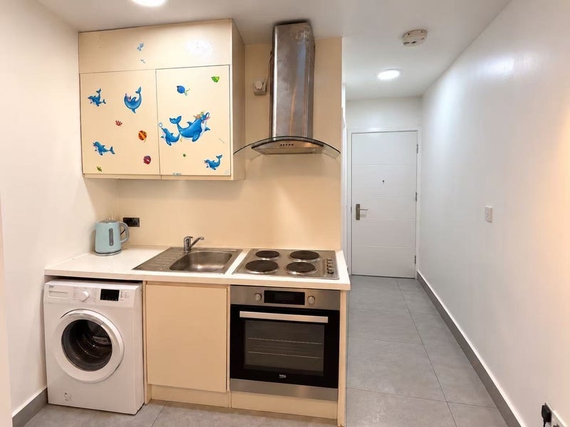 Flat Park Grove in Greater London