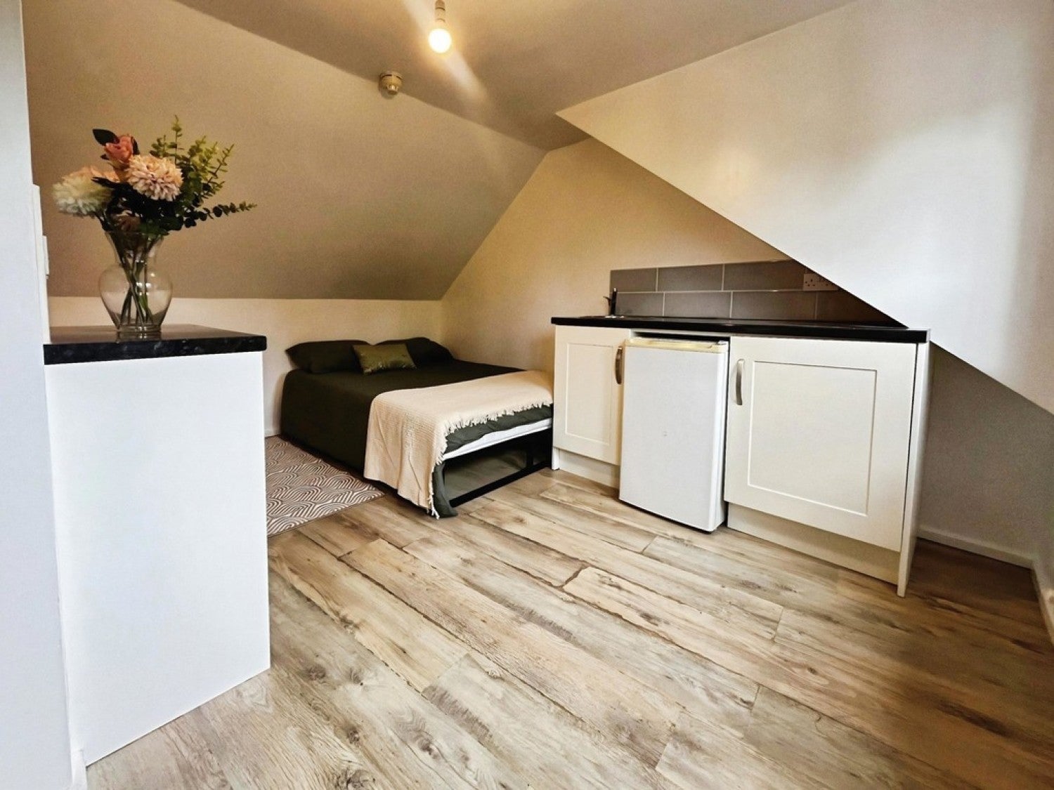 Room Higher Kingston in Yeovil