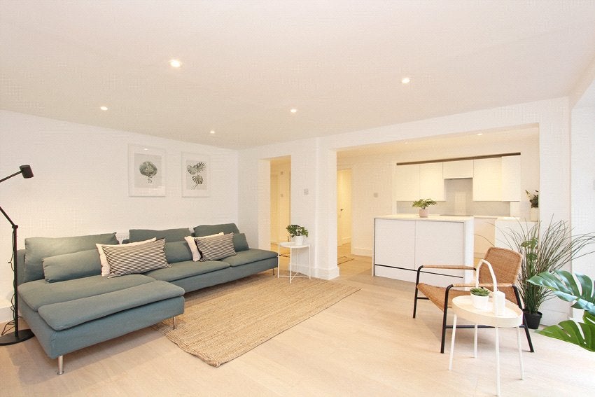 Room Cavendish Road in Greater London