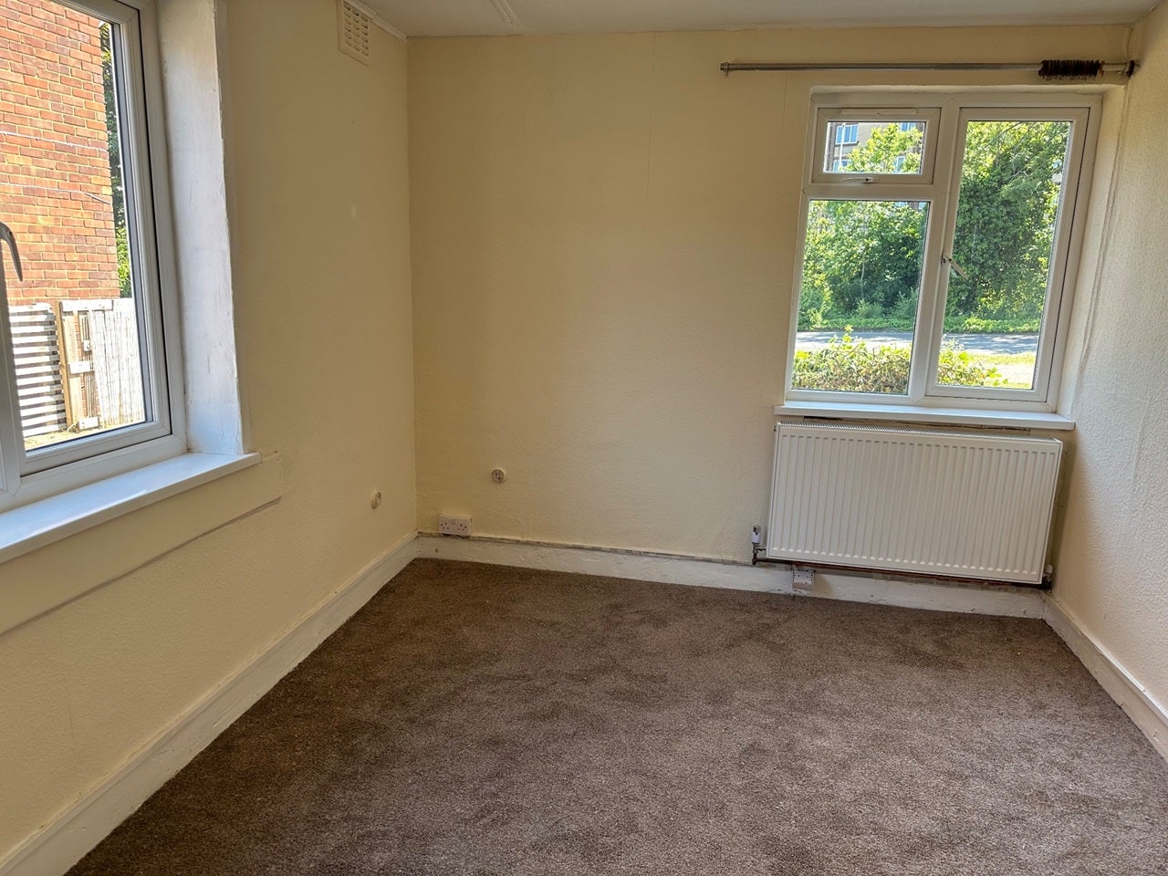 Flat Bourne Road in Slough