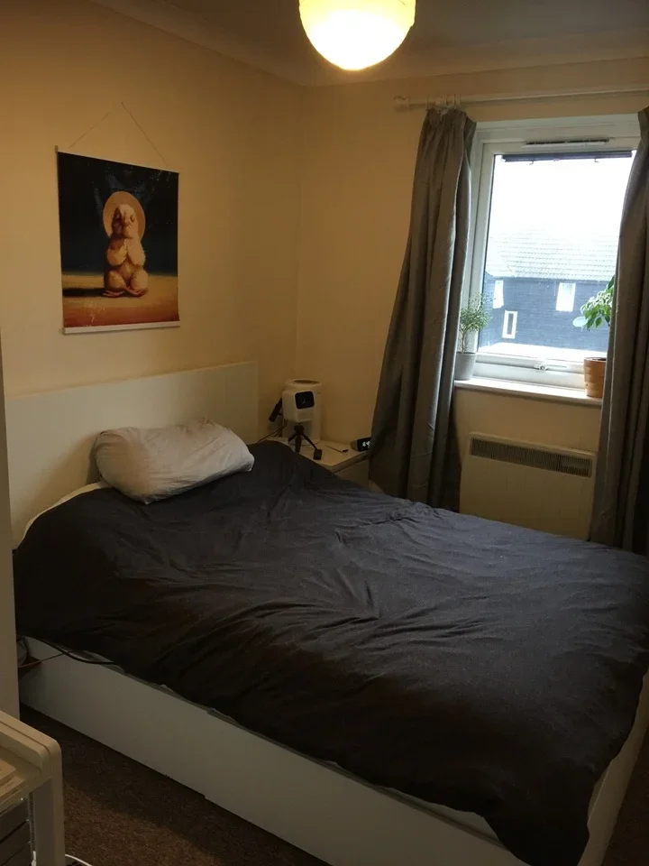 Flat Eeklo Place in Newbury