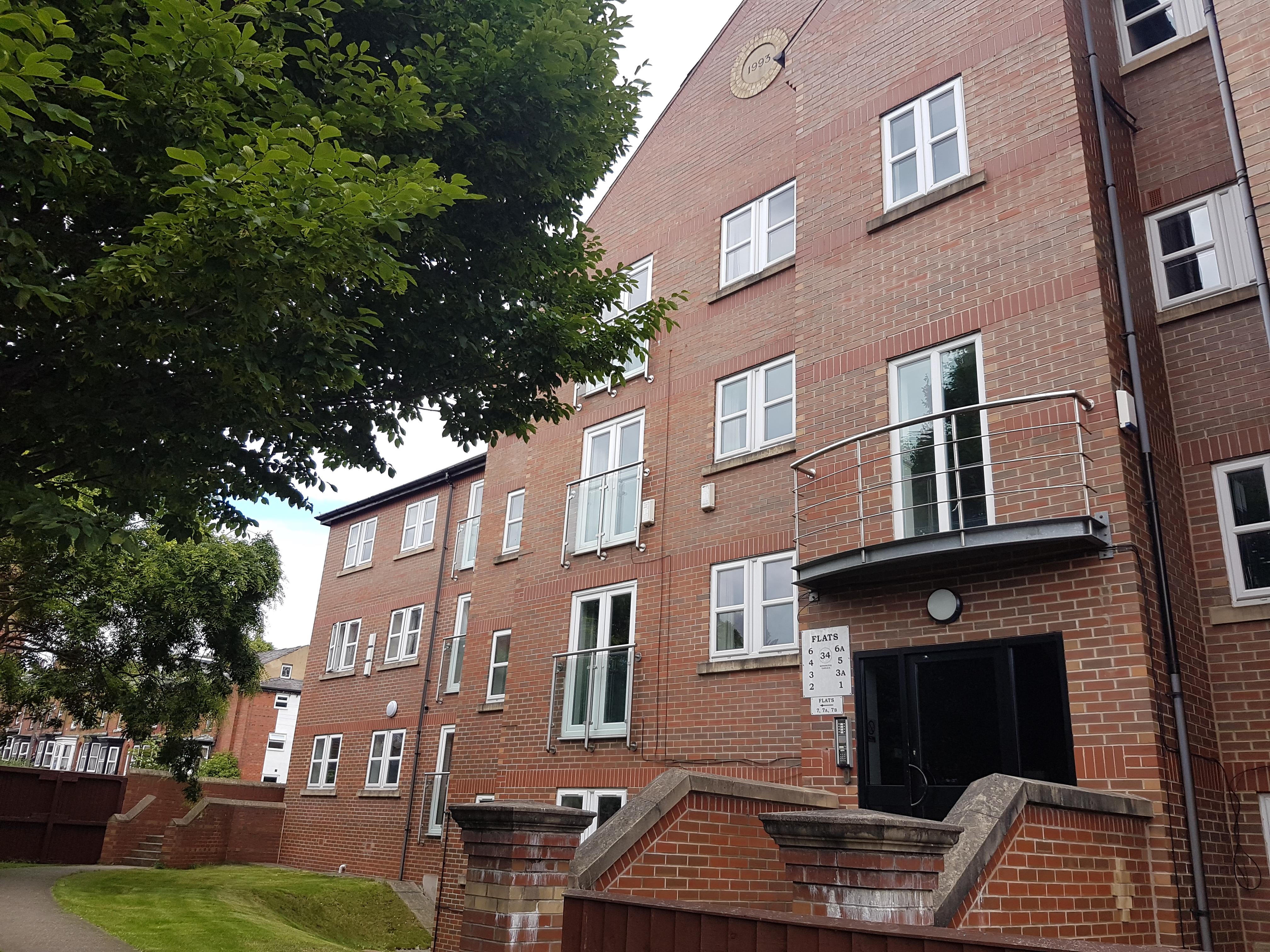Flat Midland Road in Leeds