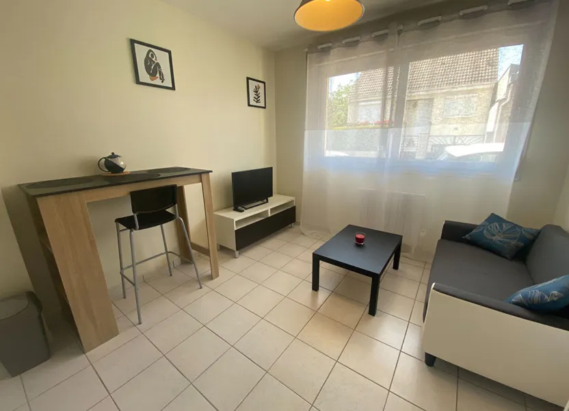 Flat Rue Baron in Reims