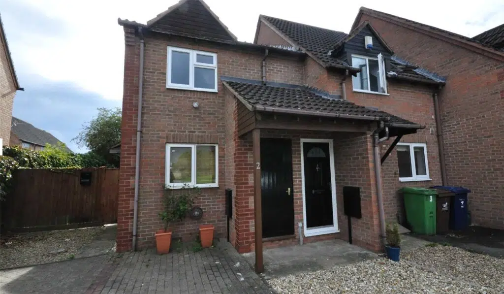 Flat Leacey Mews in Tewkesbury