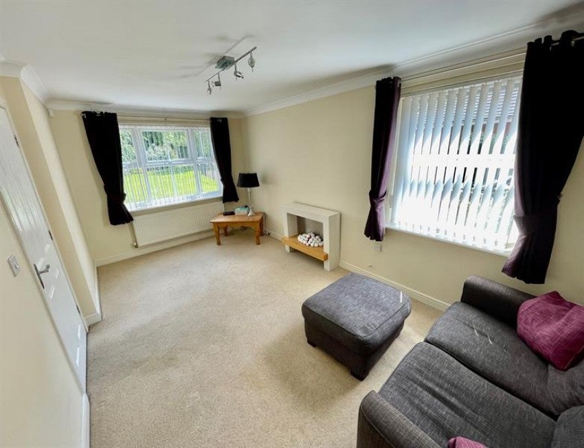 House Hornsmill Way in Helsby