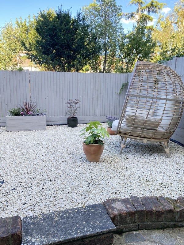 Room Squires Lane in Greater London