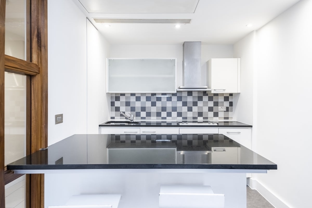 Flat Praed Street in City of Westminster