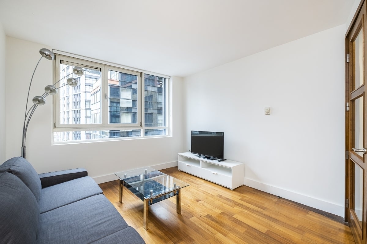 Flat Praed Street in City of Westminster