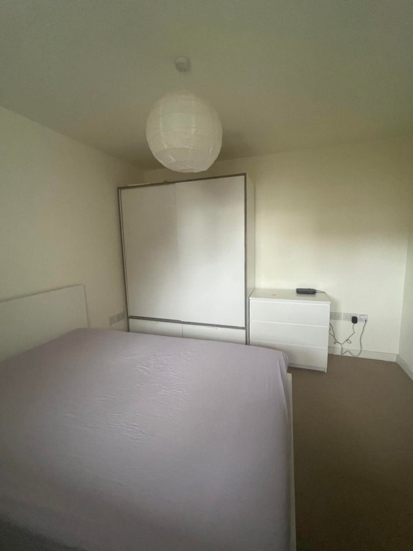 Room Hamlets Way in Greater London