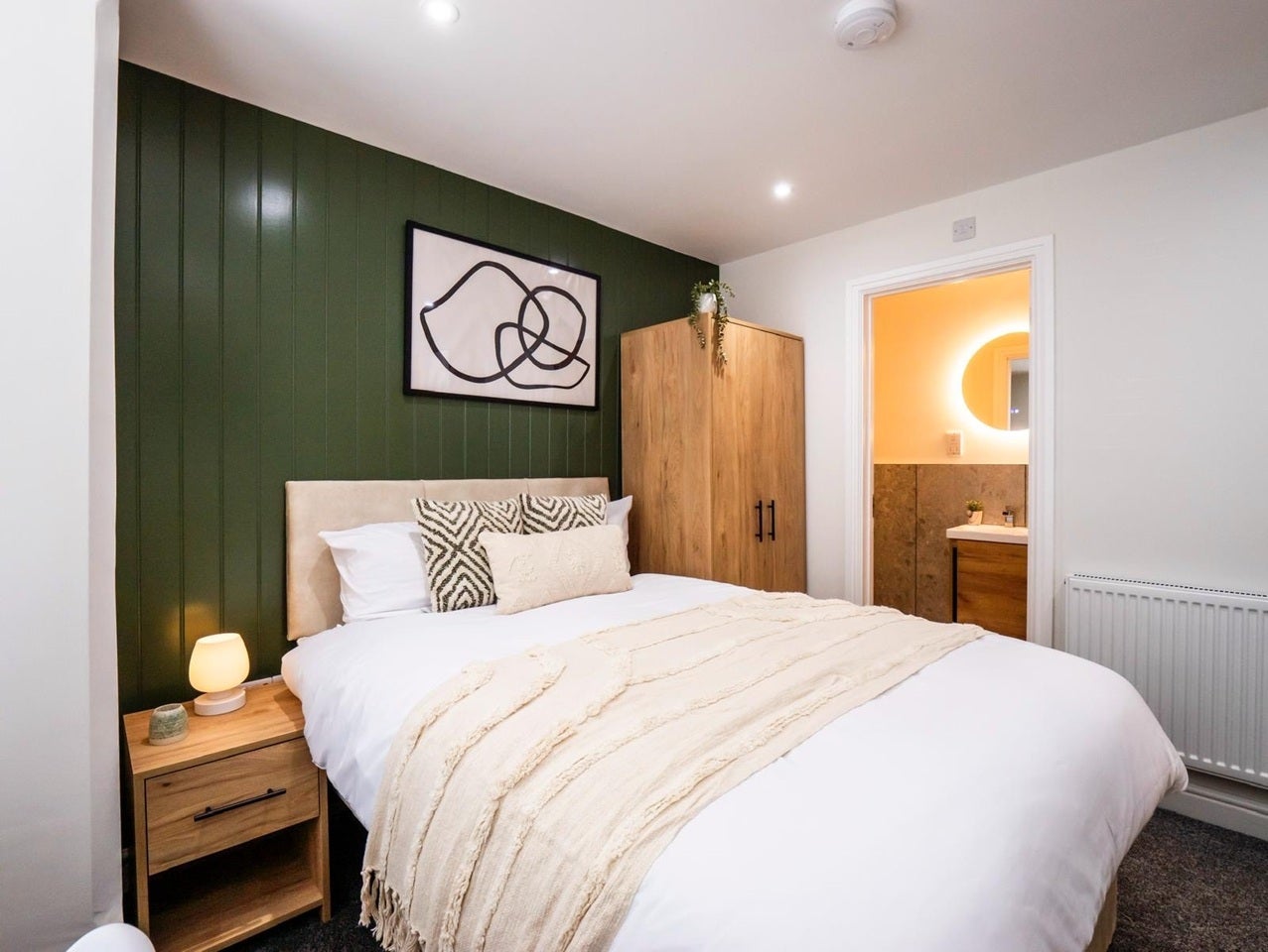 Room Balfour Road in Portsmouth