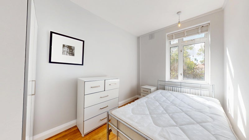 Room Regent Street in Greater London