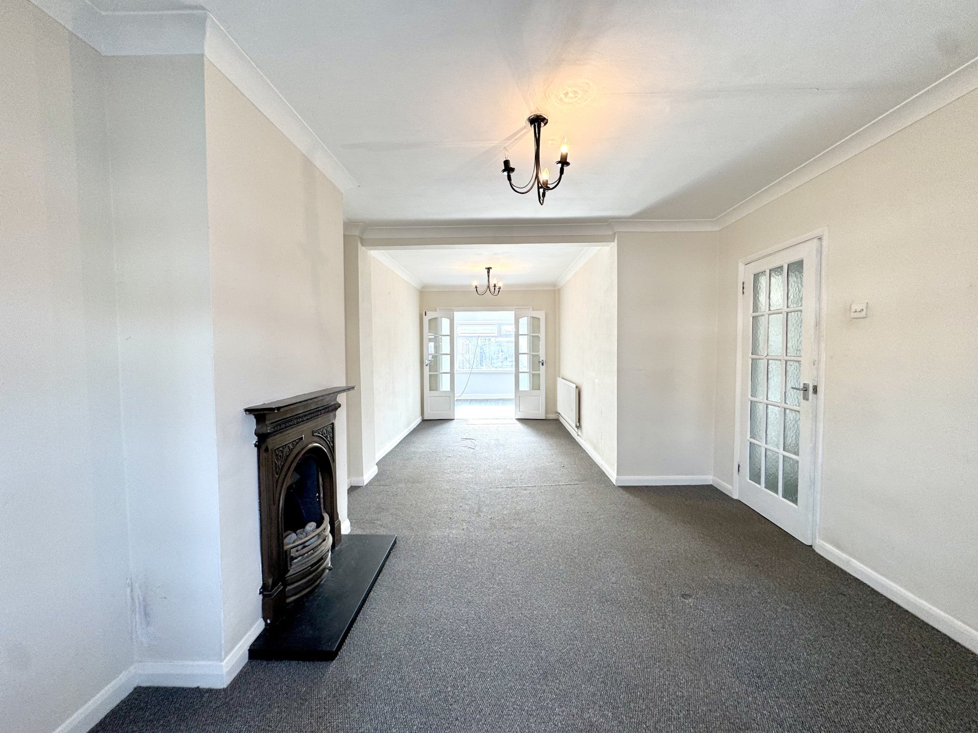 House Adelphi Crescent in Greater London