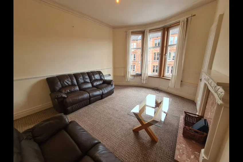 Flat Torrisdale Street in Glasgow