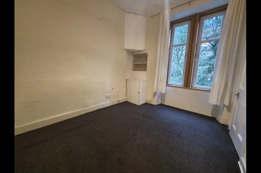 Flat Torrisdale Street in Glasgow