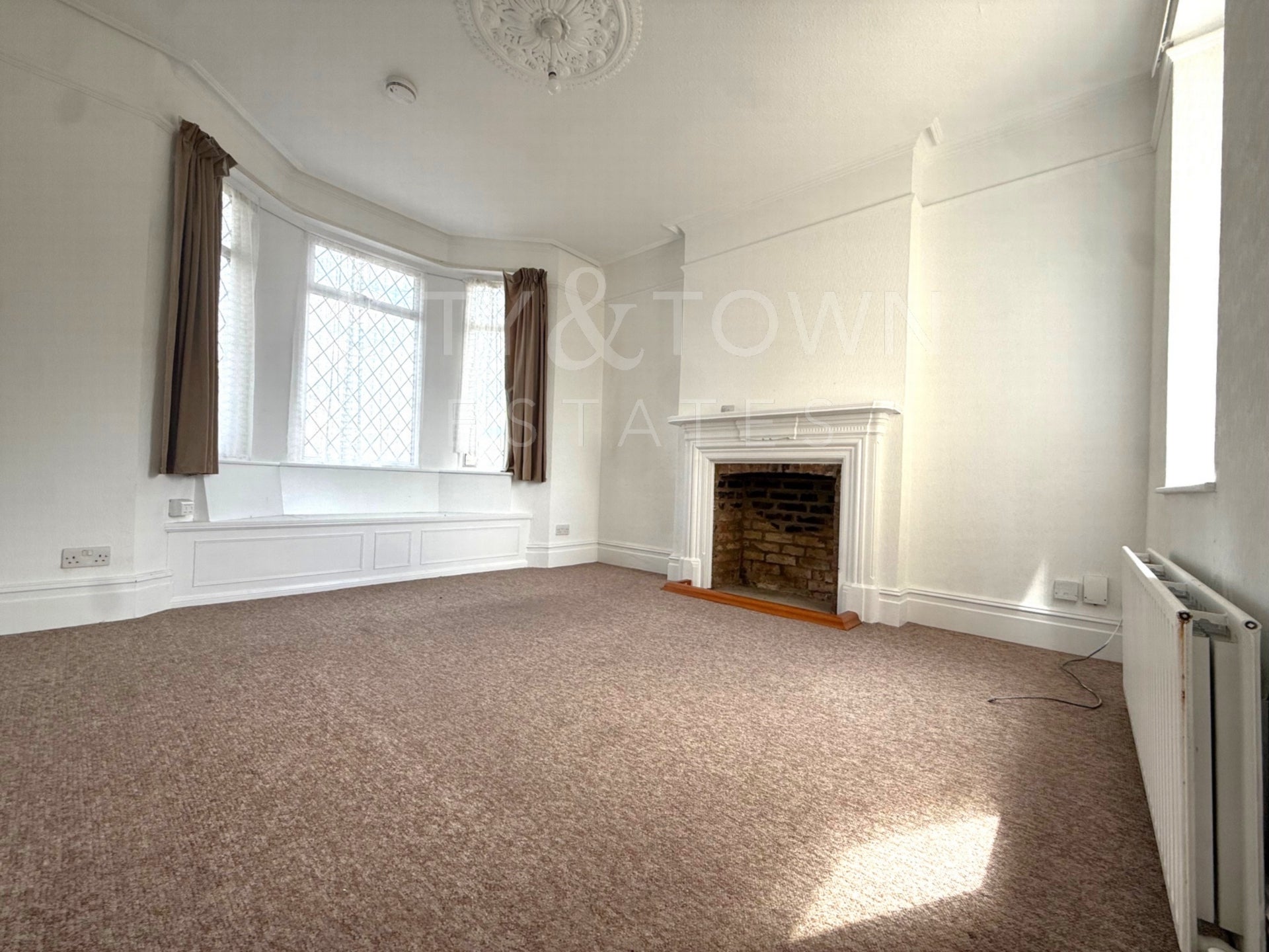 Flat London Road in Swanley