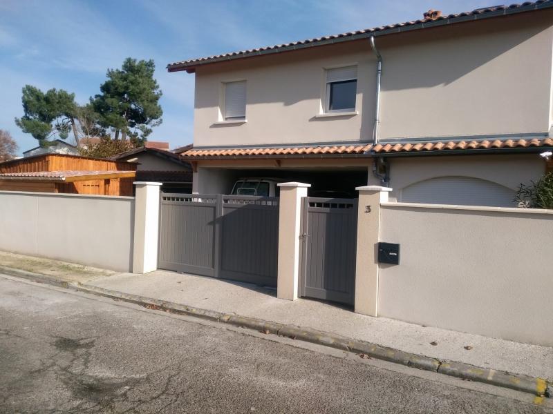 Room Rue des Treilles in Libourne