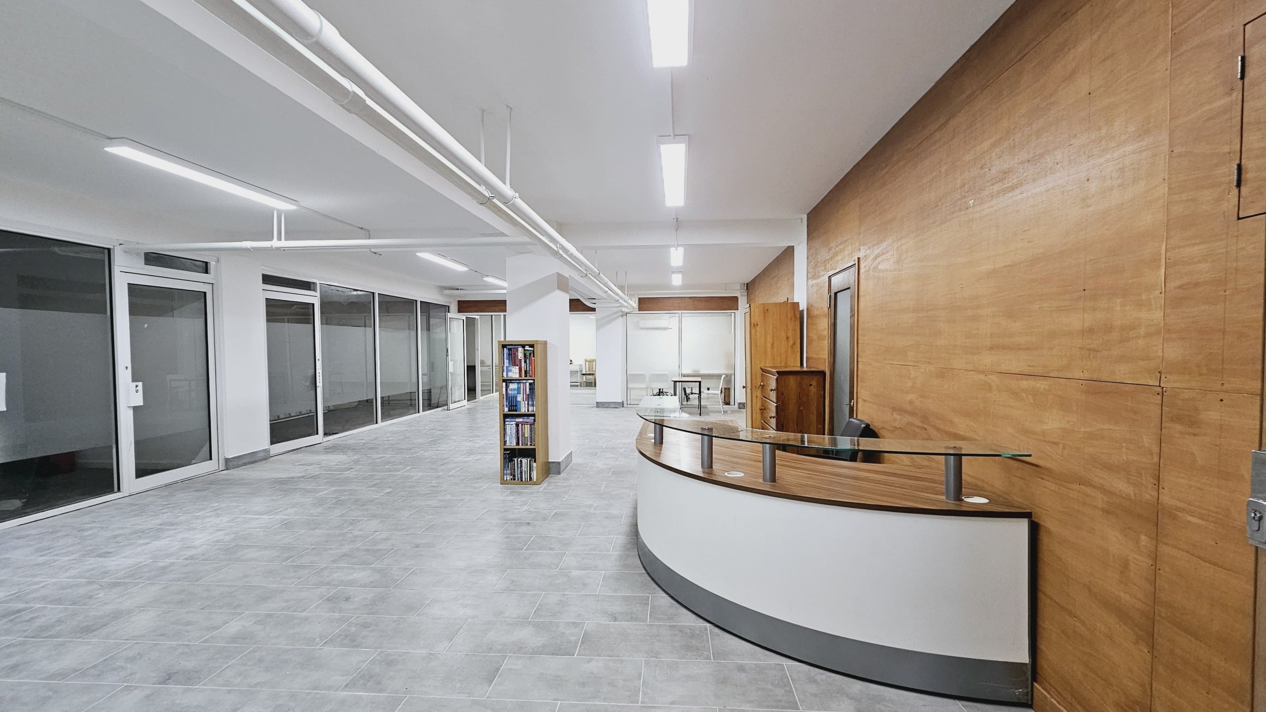 Flat Summercourt Road in Greater London