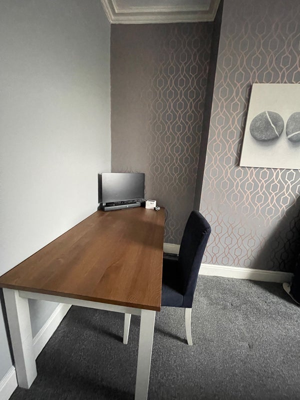 Room Saint Edmund's Road in Gateshead