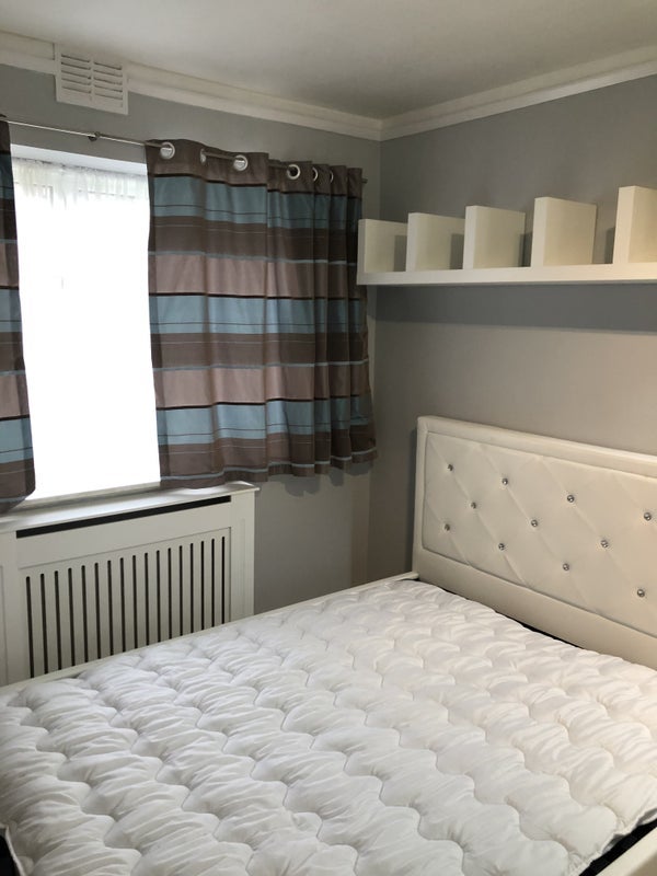 Room Augusta Walk in Greater London