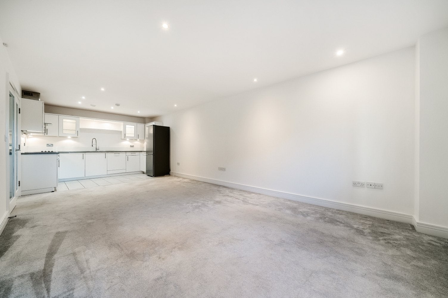 Flat Palace Grove in Greater London