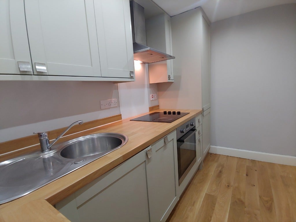 Flat Nicolson Street in City of Edinburgh