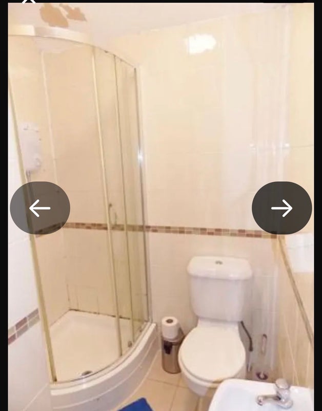 Room Woodville Road in Cardiff